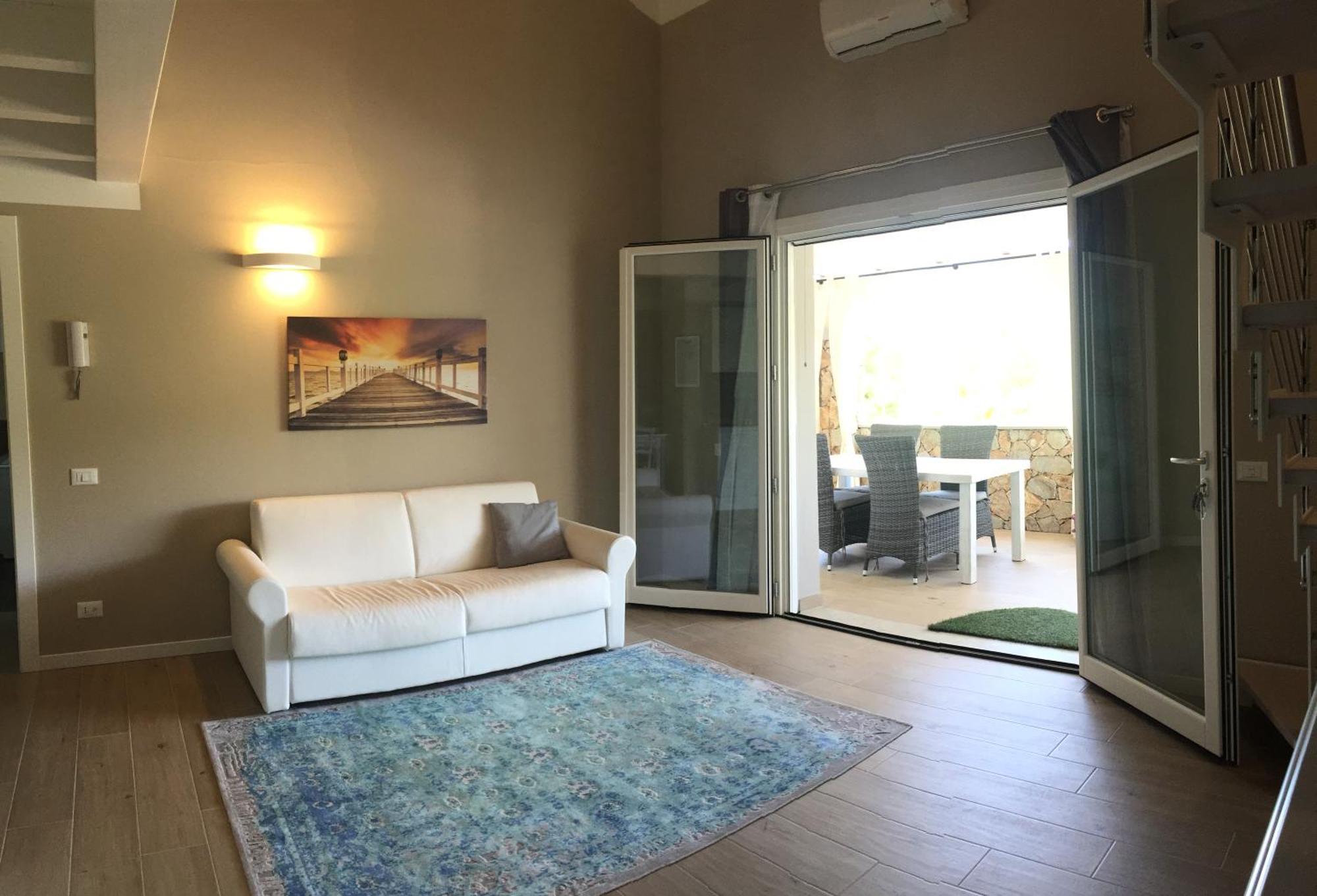 Residence Elegance Ville Ed Appartamenti A Porto Pino Exterior foto